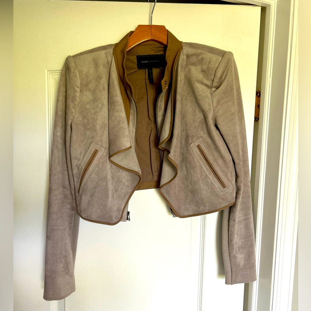 BCBGMAXAZRIA Size Medium Tan and Brown Suede Jacket